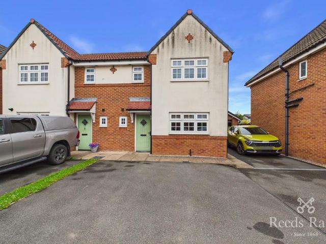 House for sale in Cabus, Lancashire