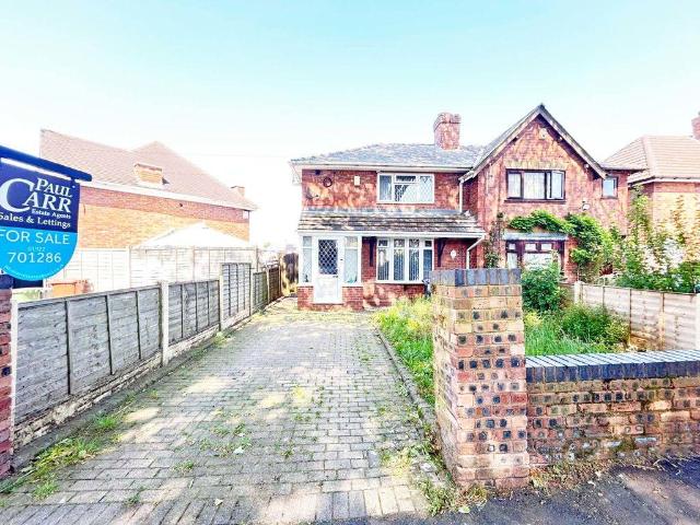 House for sale in Bloxwich, West Midlands