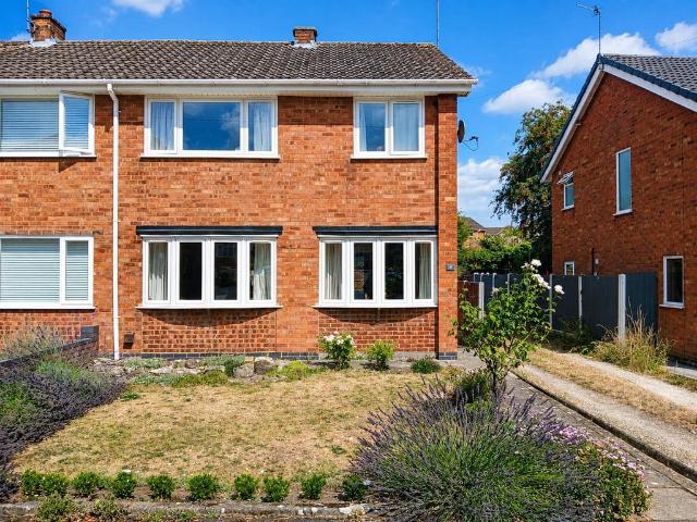 House for sale in Hartshill CP, Gun Hill