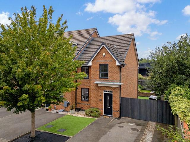 House for sale in Calderstones
