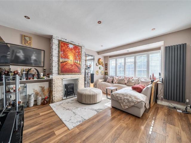 House for sale in London Borough of Croydon, Greater London