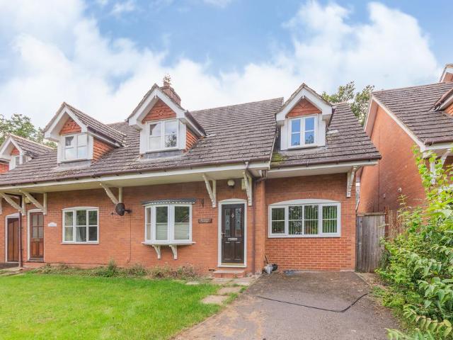 House for sale in Hart, Hampshire