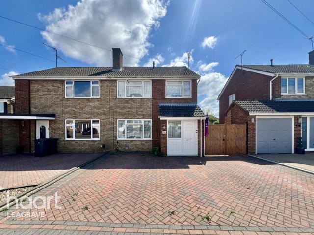 House for sale in Sundon Park, Luton