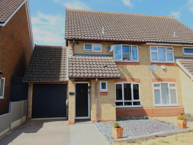 House for sale in Sandy, Bedfordshire