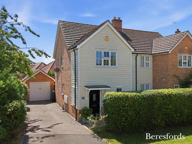 House for sale in Felsted, Duton Hill