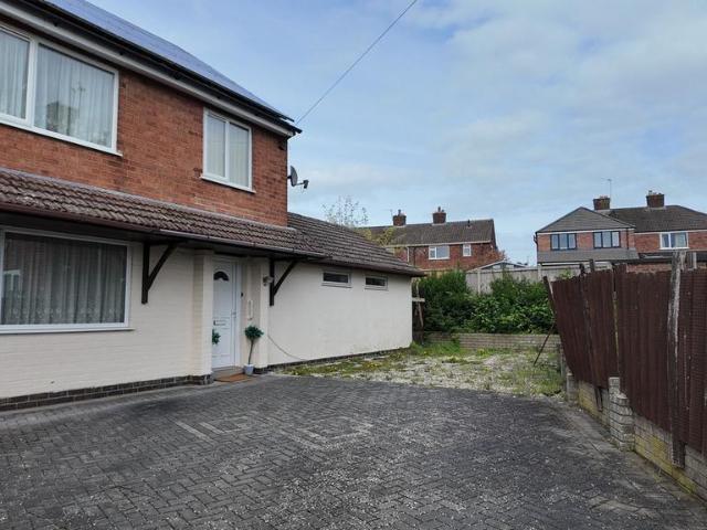 House for sale in Tilton, Barton