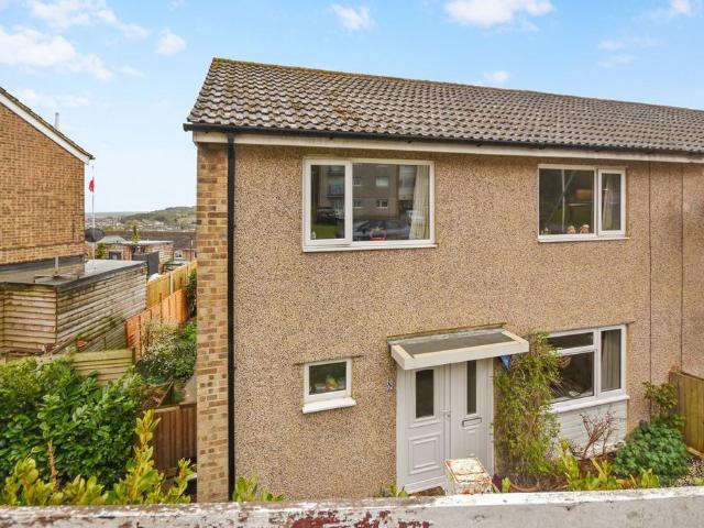 House for sale in River, Ash