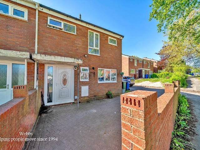 House for sale in Broomhill, Chadsmoor