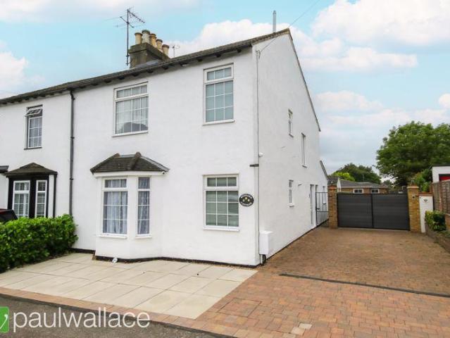 House for sale in Broxbourne, Hertfordshire