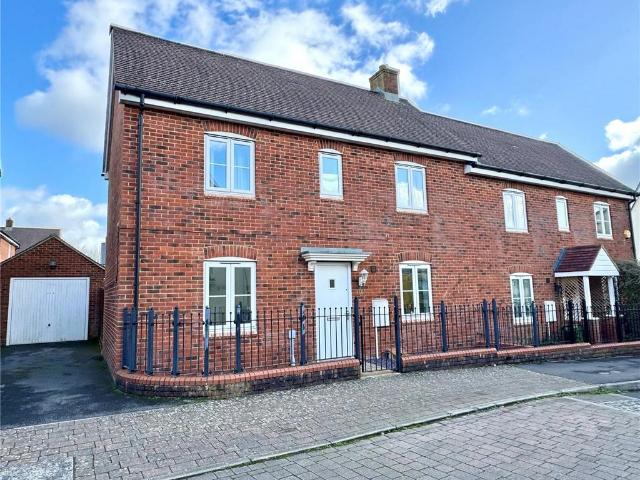 House for sale in Amesbury