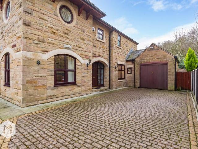 House for sale in Bradshaw, Lee Bank