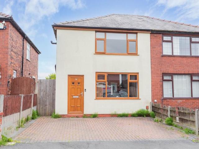 House for sale in Westleigh, Wigan