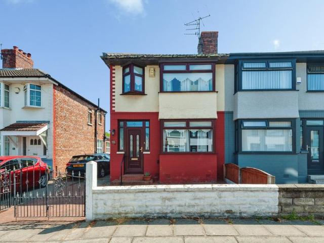 House for sale in Calderstones