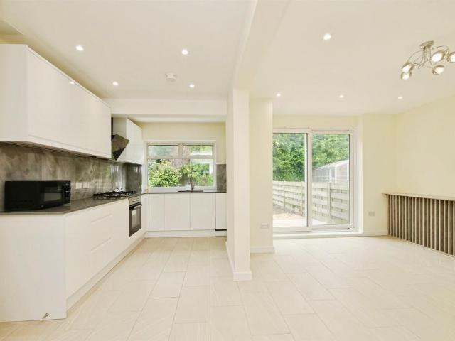 House for sale in High Field, York