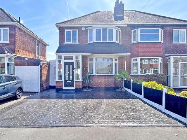 House for sale in Wednesbury, Balls Hill
