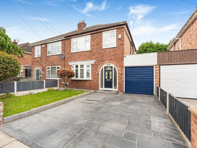 House for sale in Lydiate, Sefton