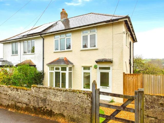 House for sale in Lostwithiel, Cornwall
