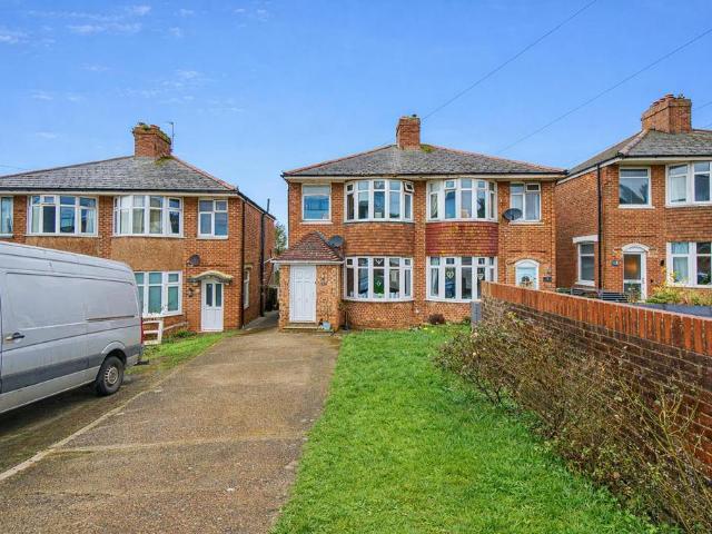 House for sale in Broomgrove, Guestling Green