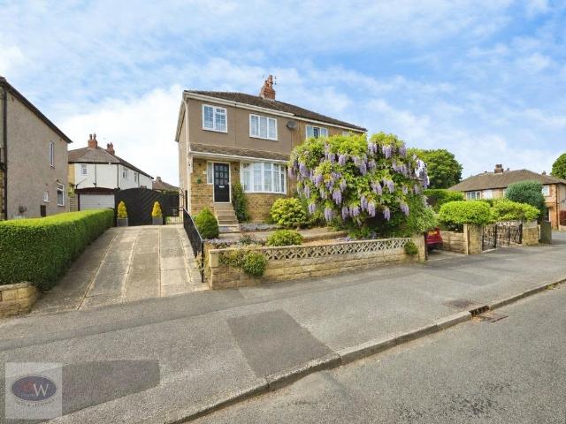 House for sale in Charlestown, Bradford