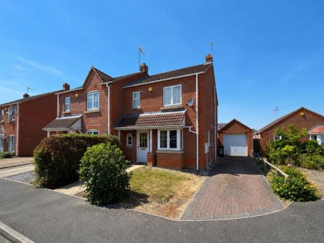 House for sale in Clay Lake, Gosberton Clough