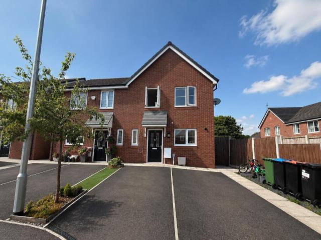 House for sale in Barnton, Cheshire