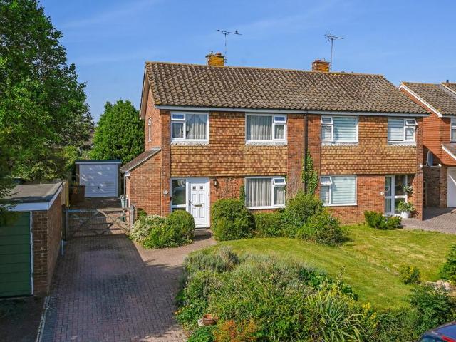House for sale in Brabourne Lees, Bridgefield