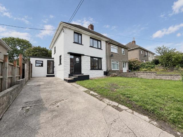 House for sale in Pyle, Wales