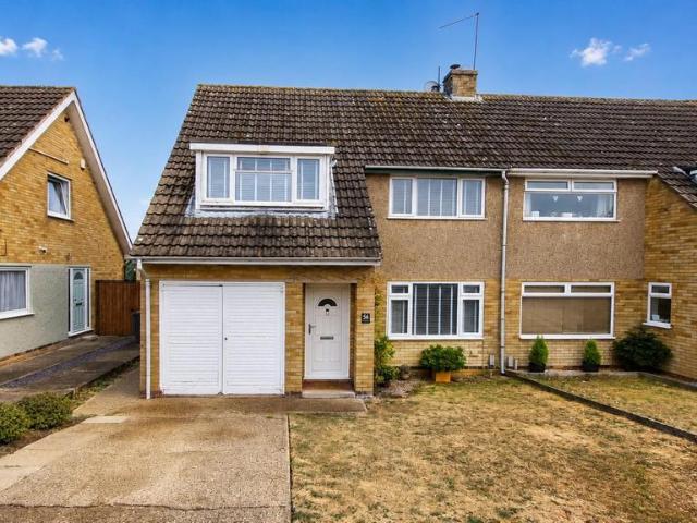 House for sale in Great Doddington, North Northamptonshire