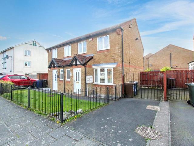 House for sale in Woolsington, Tyne And Wear
