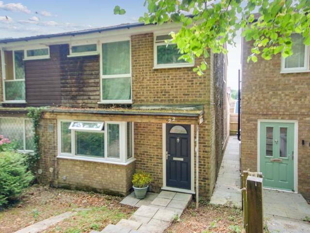 House for sale in Perryfields, West Sussex
