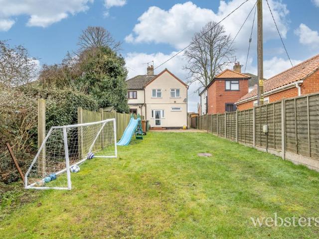House for sale in Burgh St Peter, Norfolk