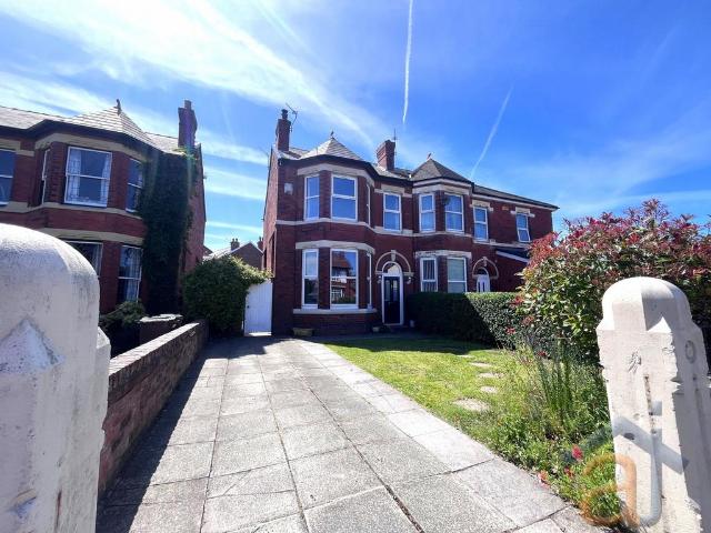 House for sale in Meols Cop, Southport
