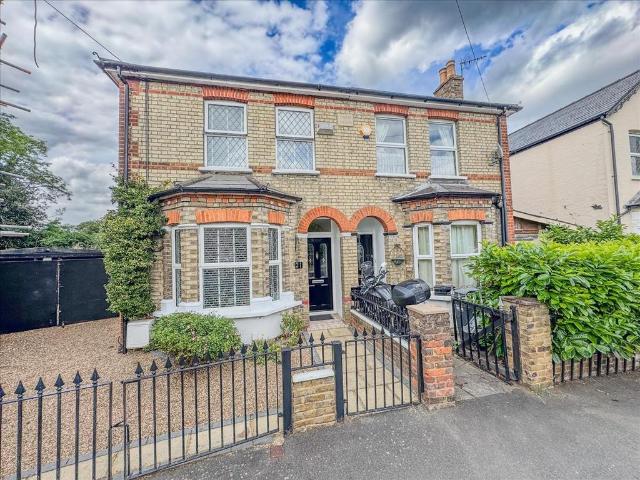 House for sale in London Borough of Hounslow, Feltham