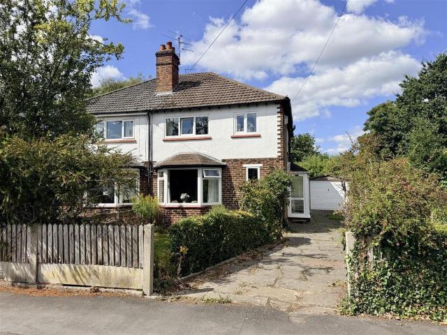 House for sale in Timperley, Trafford Park