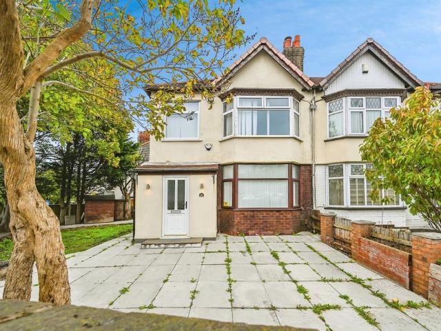House for sale in Calderstones