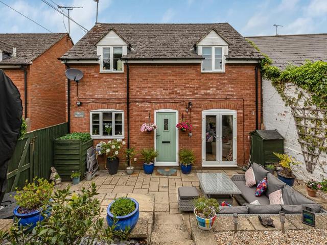 House for sale in Great Faringdon, Dromore