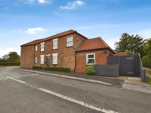 House for sale in Humbleton, Sproatley
