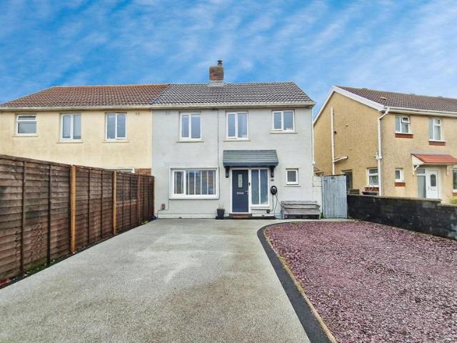 House for sale in Sandfields West, Aberavon