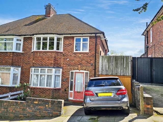 House for sale in Dane Hills, Old Wharf