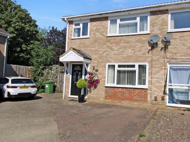 House for sale in West Bletchley, Bletchley