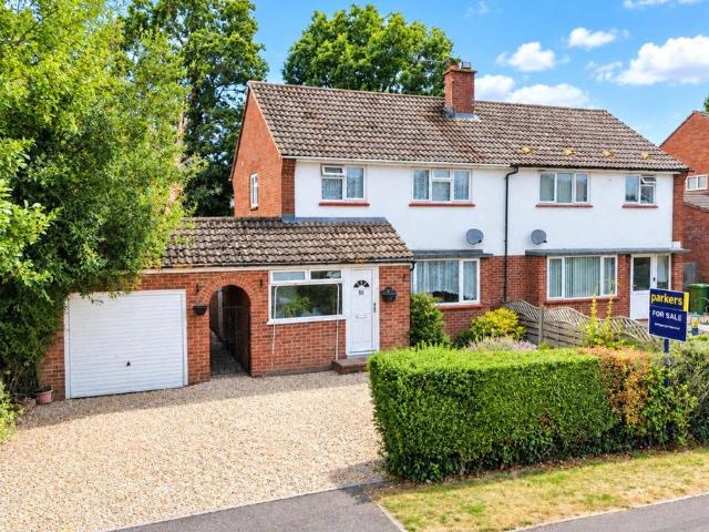 House for sale in Tadley, Priest Down