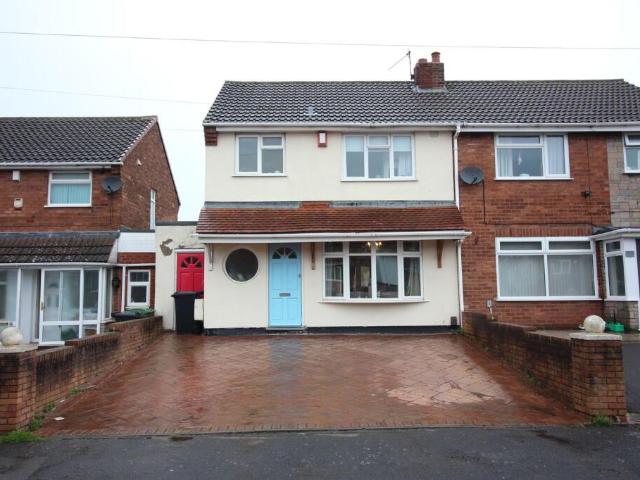 House for sale in Dunns Bank, Quarry Bank
