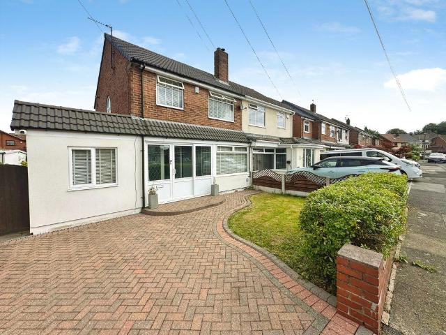 House for sale in Brandlesholme, Bury