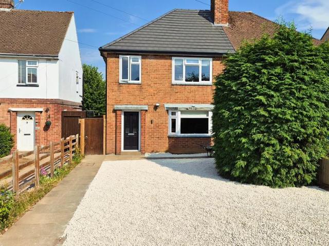 House for sale in Elmfield, Leicestershire