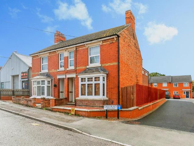 House for sale in Raunds