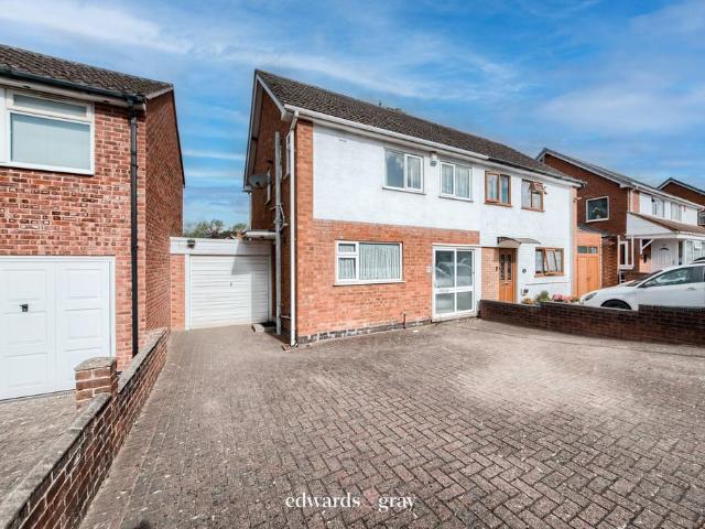House for sale in Coleshill CP, Gun Hill