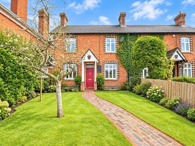 House for sale in Cam, Stroud