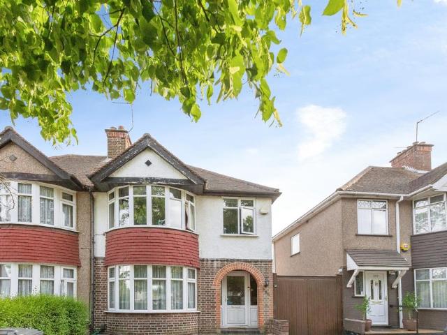 House for sale in London Borough of Ealing, Greater London