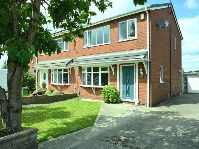 House for sale in Shaw and Crompton, Pendock