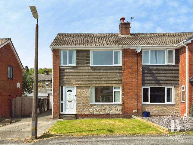 House for sale in Bradshaw, Lee Bank